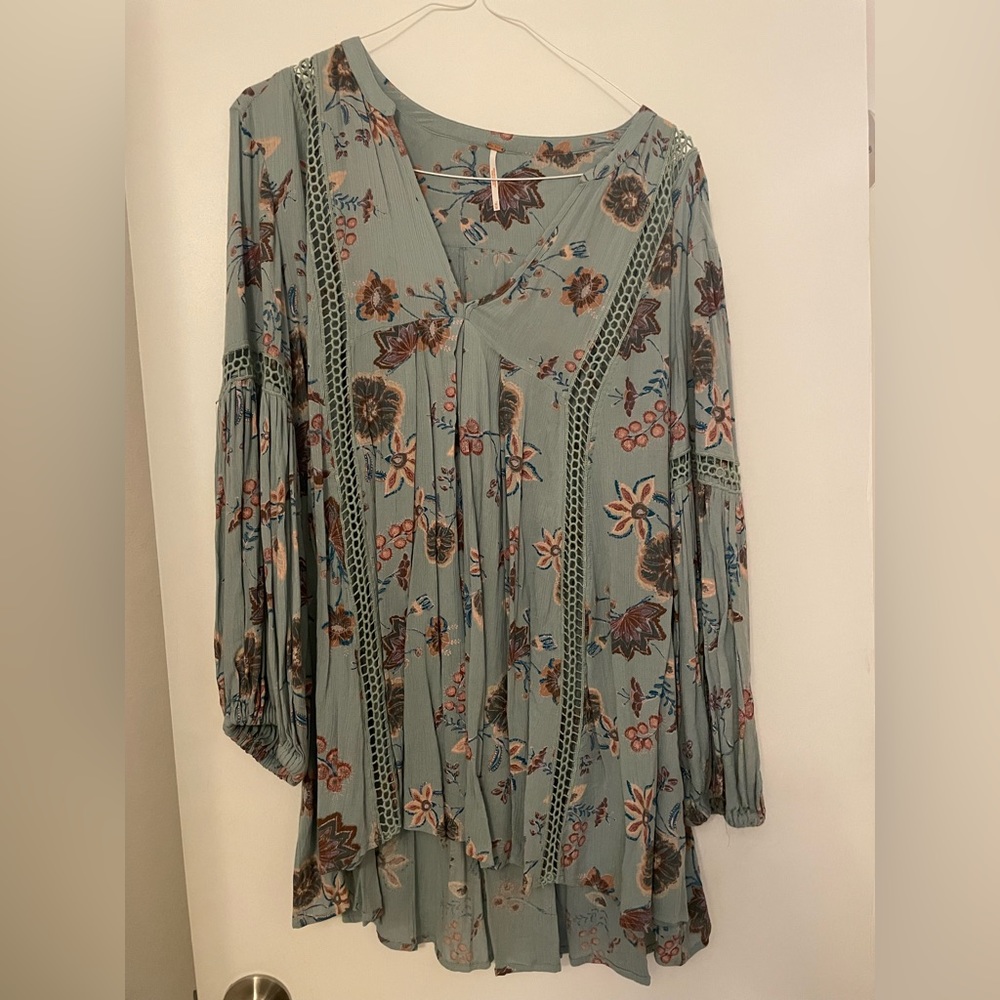BOHO free people size medium tunic